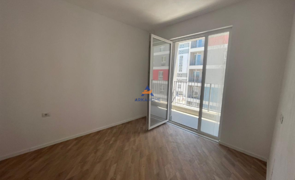 SHITET APARTAMENT 1+1+BALLKON "TE UNIVERS CITY" 78.000 EURO