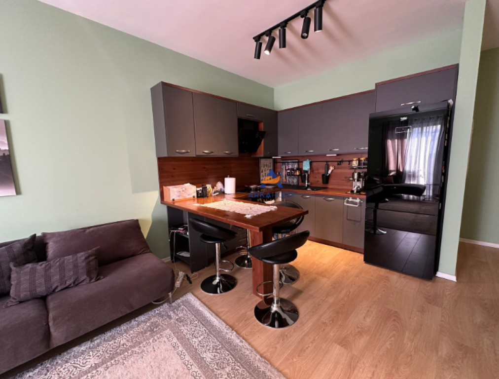JEPET APARTAMENT ME QIRA 2+1+2 BALLKONE "RRUGA KONGRESI I MANASTIRIT,XHAMLLIKU" 750 EURO.