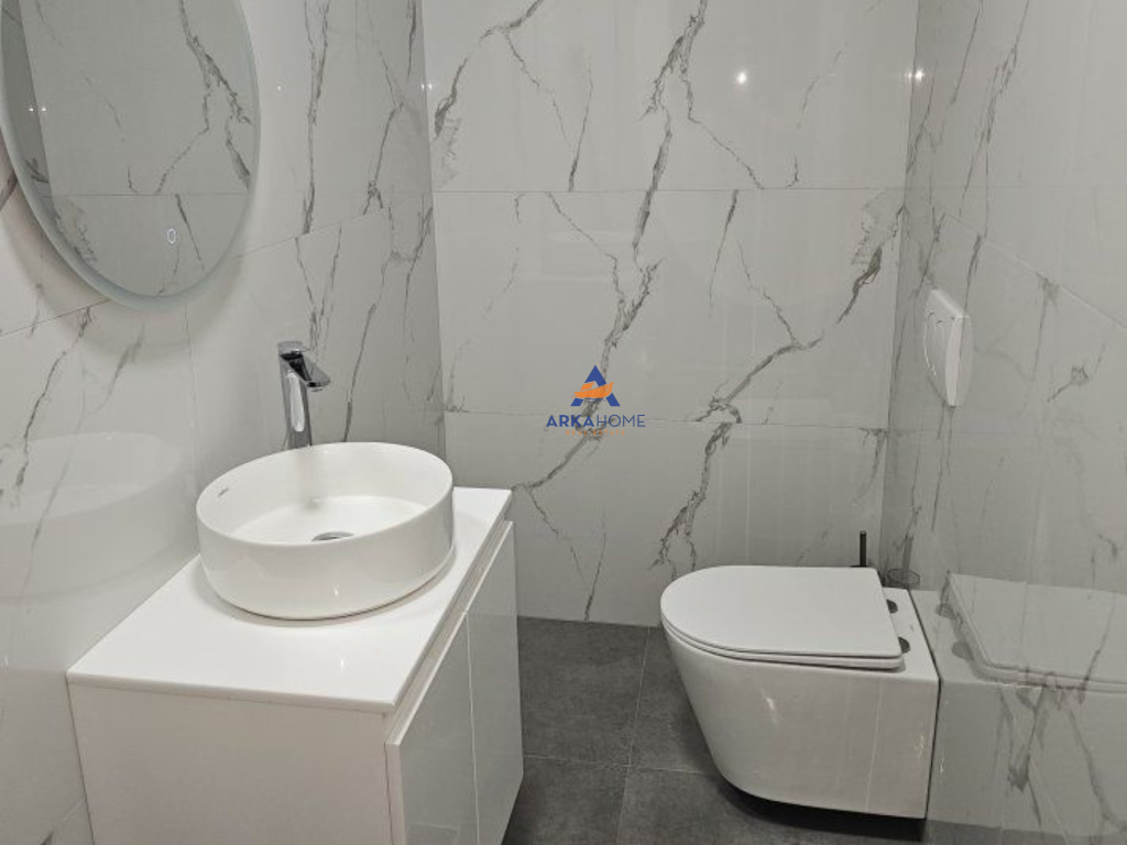 DUPLEX 2+1+BALCONY FOR RENT "IN THE CENTER" 1300 EURO.
