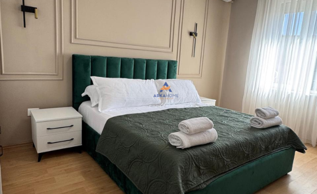 AFFITTASI APPARTAMENTO 2+1 "PRESSO KAFE FLORA, CENTRO" 1200 EURO (TRATTABILE).
