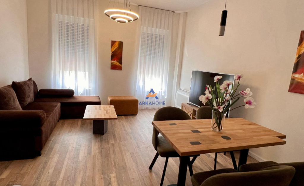 JEPET APARTAMENT 2+1+VERANDË "TE BULEVARDI I RI, RRUGA JORDAN MISJA" 800 EURO.