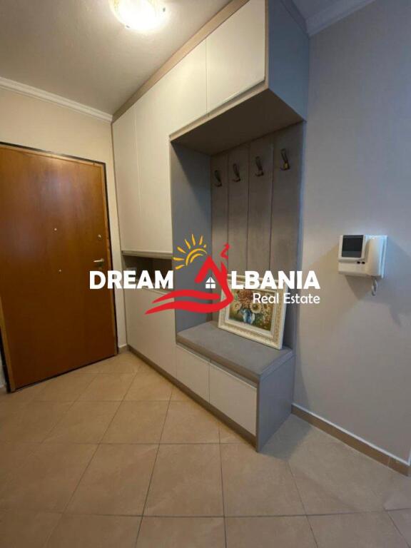 jepet me qera apartament 1+1