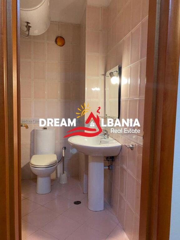 jepet me qera apartament 1+1