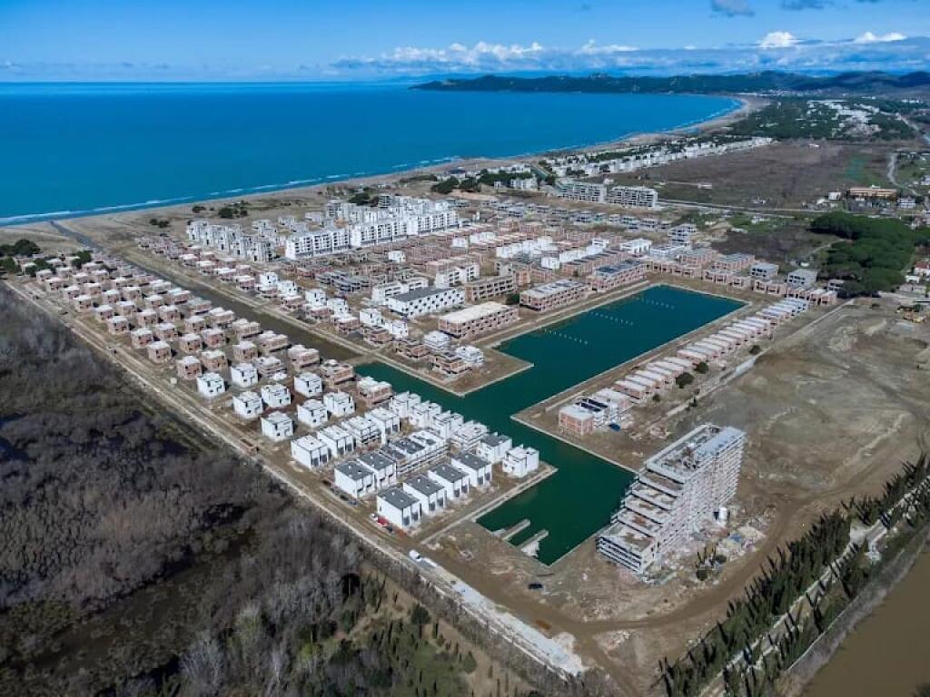 Apartament 1+1 ne Shitje ne Kompleksin Torquoize Marina