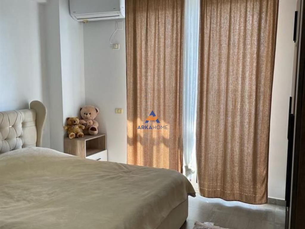 FOR SALE APARTMENT 1+1+BALCONY "UNAZA E RE" 105,000 EURO.