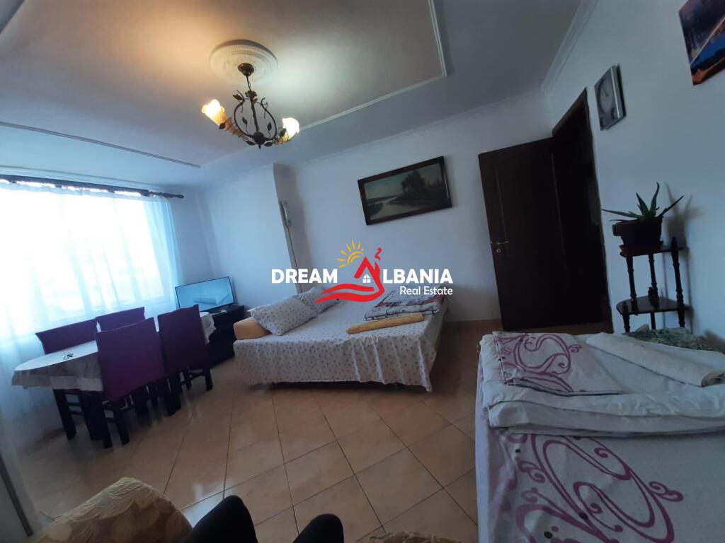 Jepet me qera apartament 1+1 prane Pediatrise Rr. KONGRESI I MANASTIRIT (ID 4219423)