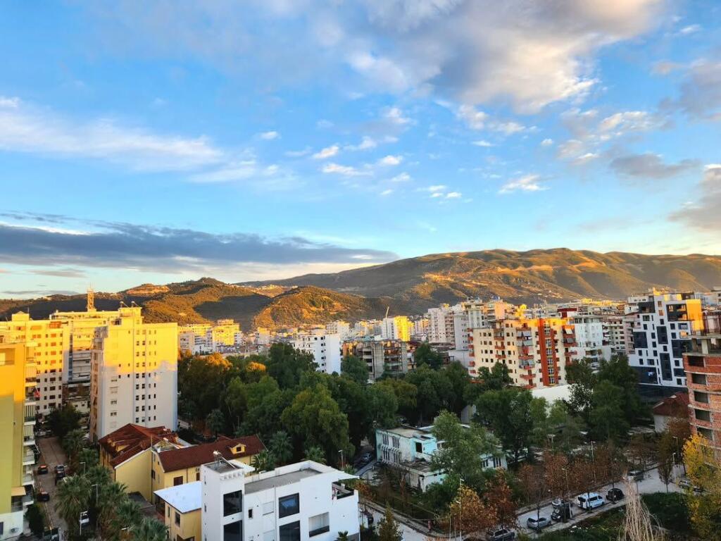 1+1+2 balconies Vlore For Sale/ Sale