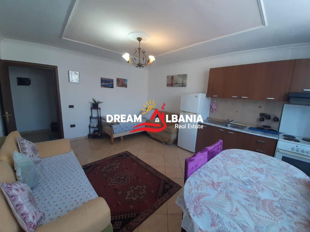 Jepet me qera apartament 1+1 prane Pediatrise Rr. KONGRESI I MANASTIRIT (ID 4219423)