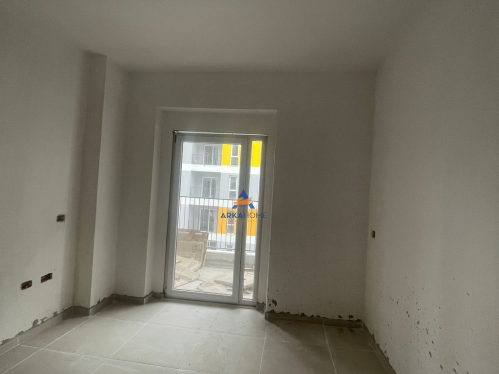 SHITET APARTAMENT 1+1+BALLKON " REZIDENCES UNIVERS CITY" 85.000 EURO.