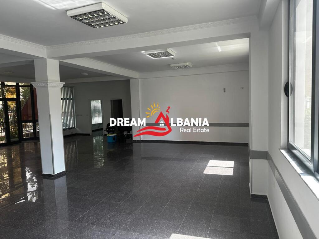 2 ambienti per uffici in affitto nella zona di Varri Bamit (ID 42611106).