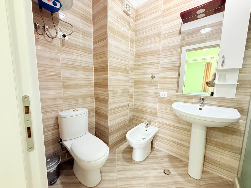 Apartment 1+1 for rent at Toptani!