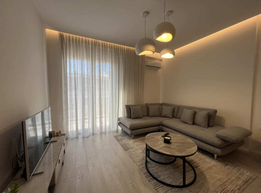 📣 AFFITTO SUPER Appartamento 2+1  📍 Via "5-Maji" ✨