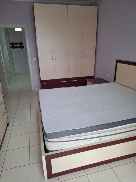 JEPET ME QIRA APARTMENT 1+1 ASTIR, TIRANE e na kontaktoni: 