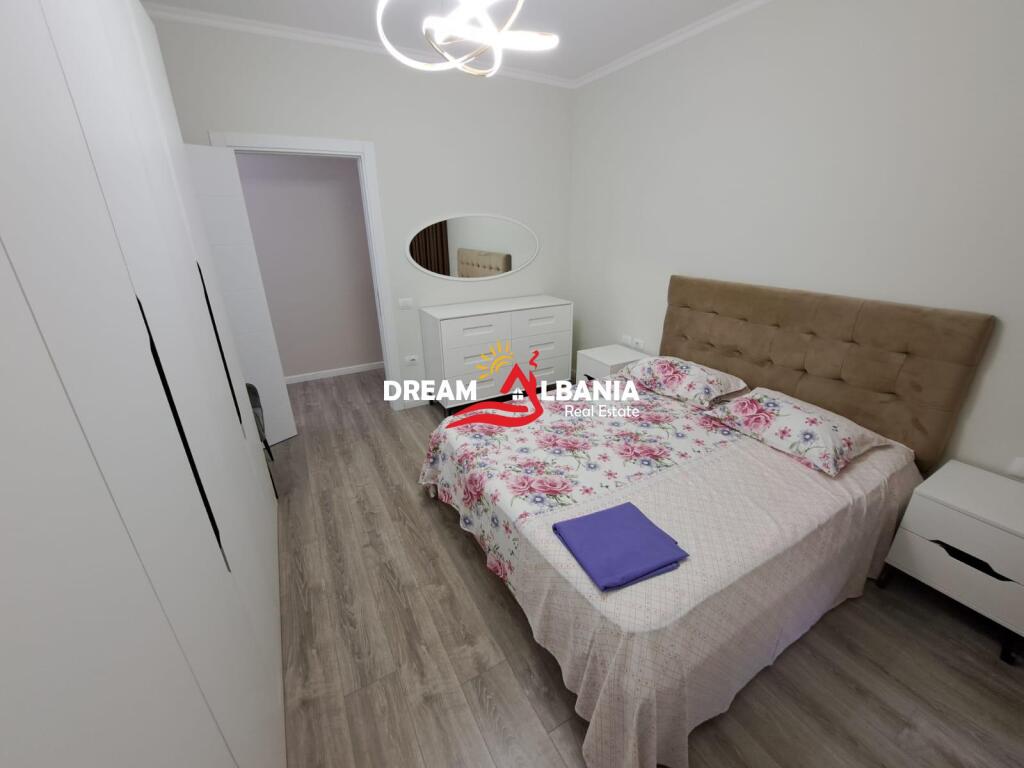 Appartamento 2+1 in affitto in via Jordan Misja nella residenza Quartrum a Tirana (ID 42214676)