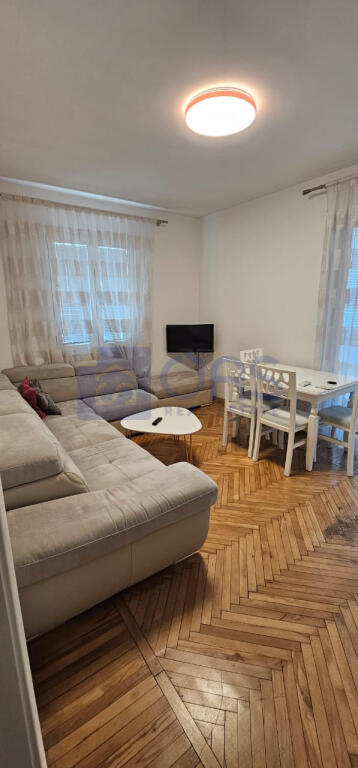 Apartment 1+1 for rent on Barricade Street.