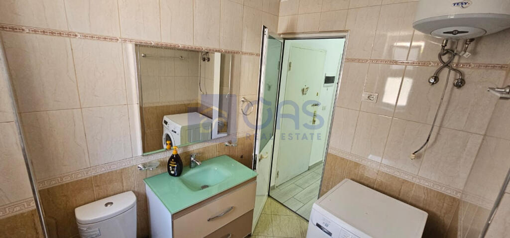 Apartment 1+1 for rent on Barricade Street.