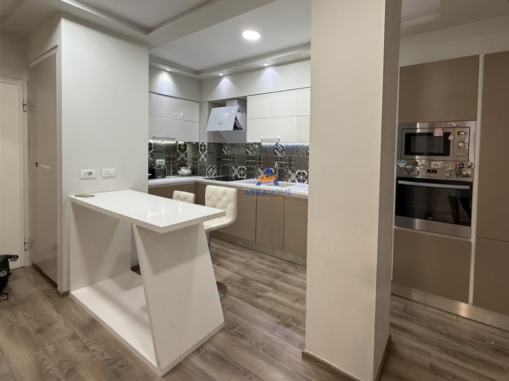 APPARTAMENTO IN AFFITTO 2+1+BALCONE "GIARDINO ZOOLOGICO" 700 EURO.
