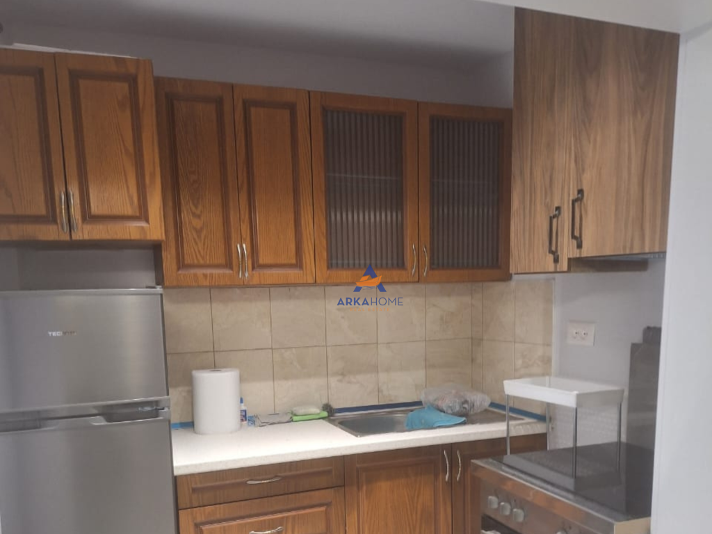 APPARTAMENTO IN AFFITTO 1+1+BALCONE "21 DICEMBRE" 600 EURO.