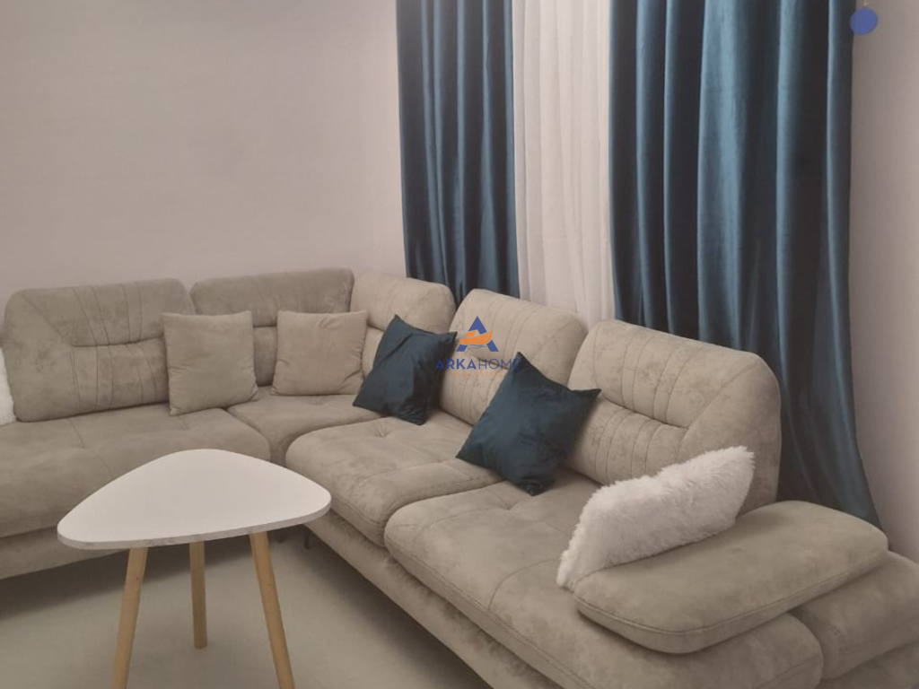 APPARTAMENTO IN AFFITTO 1+1+BALCONE "21 DICEMBRE" 600 EURO.