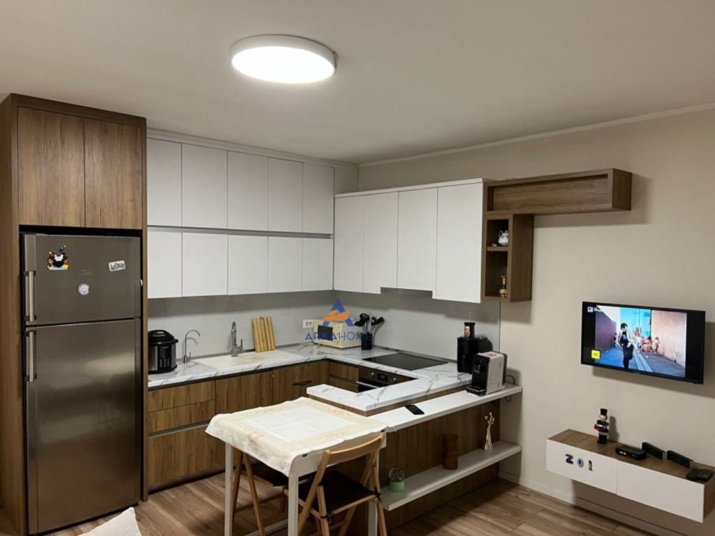 SHITET APARTAMENT 1+1 “RRUGA KAVAJES,KOMPLEKSI DELIJORGJI” 176.000 EURO.