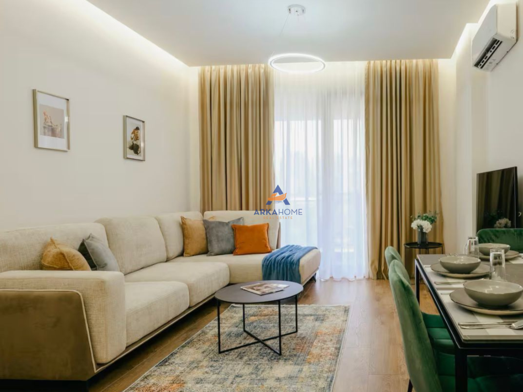 SHITET APARTAMENT 2+1+BALLKON "RRUGA E KOSOVAREVE" 391.480 EURO