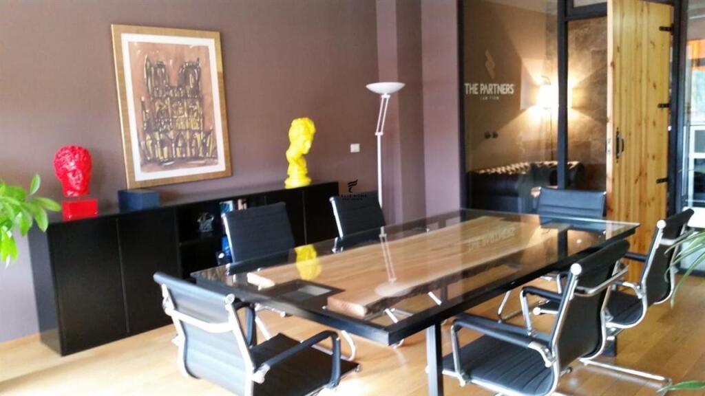 OFFICE FOR RENT 131 M2 LIQENI 1800 EURO