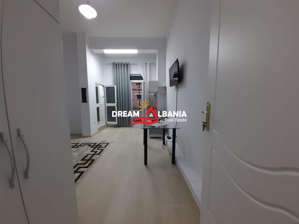 Studio apartment for rent on Margarita Tutulani street near Petroni High School (ID 4209016)