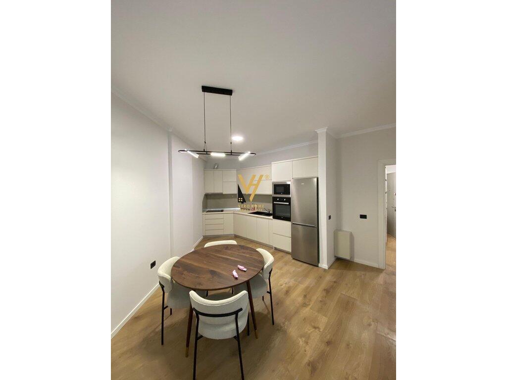 AFFITTASI APPARTAMENTO 1+1+2 BLK VIA KOSOVAREVE 1.000 EURO