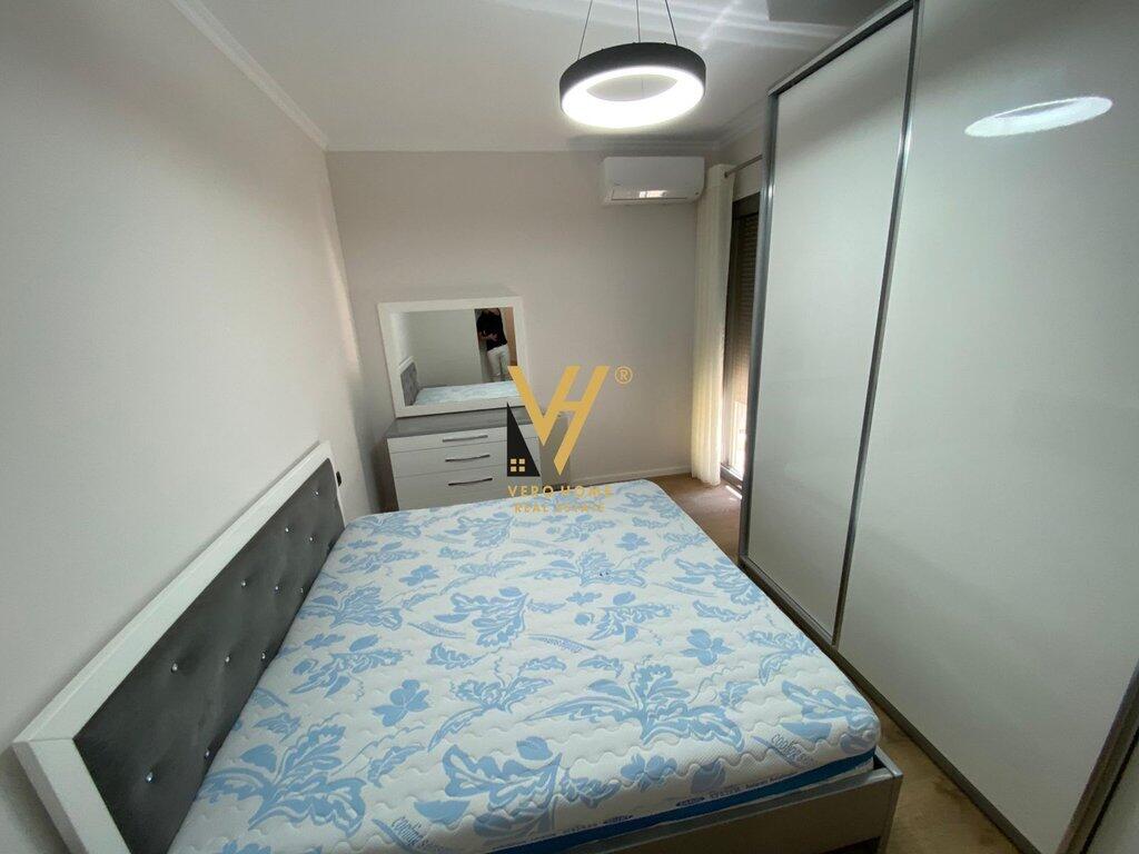 AFFITTASI APPARTAMENTO 1+1+2 BLK VIA KOSOVAREVE 1.000 EURO
