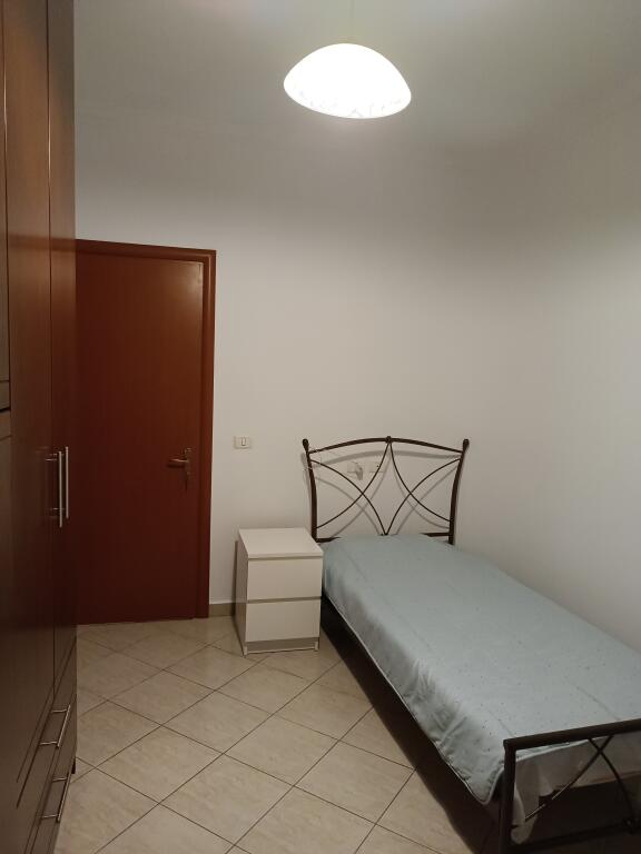 Apartament Modern me 2 Dhoma Gjumi në Vendndodhje të Shkëlqyer!