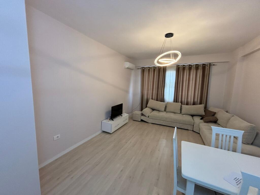 1+1, furnished, at Urban Gate Astir price 450 euro