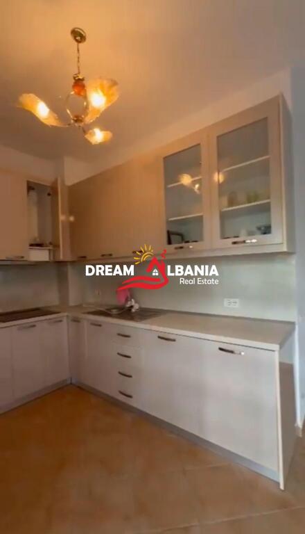 Apartment 2+1+2 for sale on Kavaja street near Square 21 (ID 41212021)
