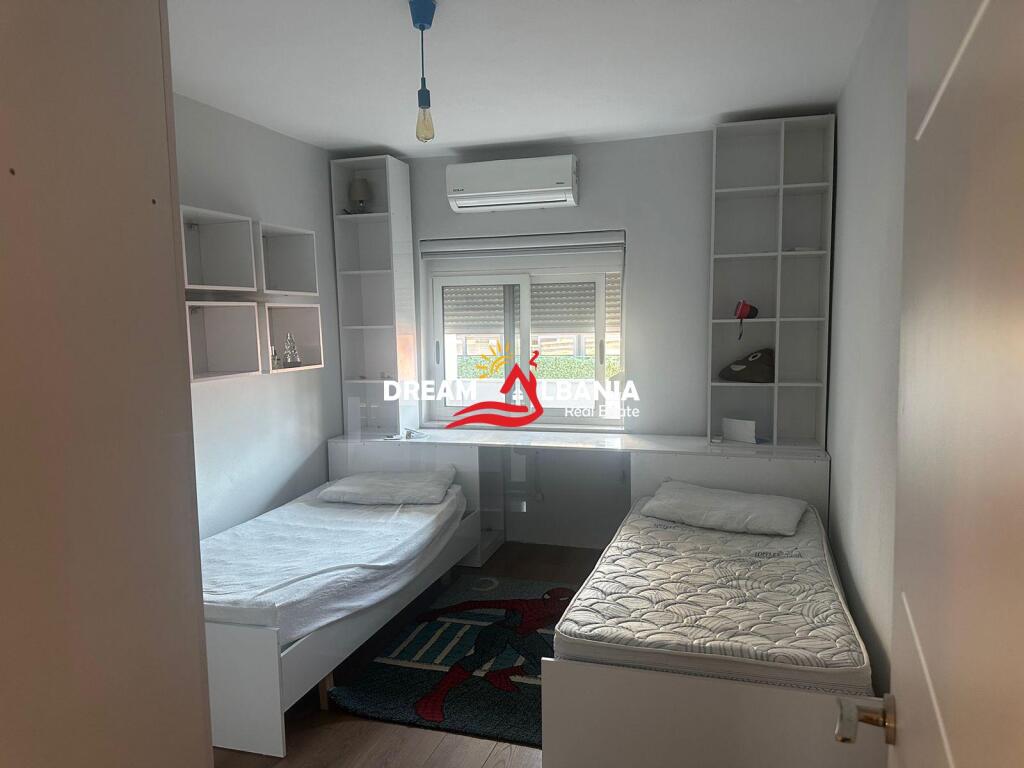 Apartament 3+1 me qera , Rruga e Durresit (ID 4239089)