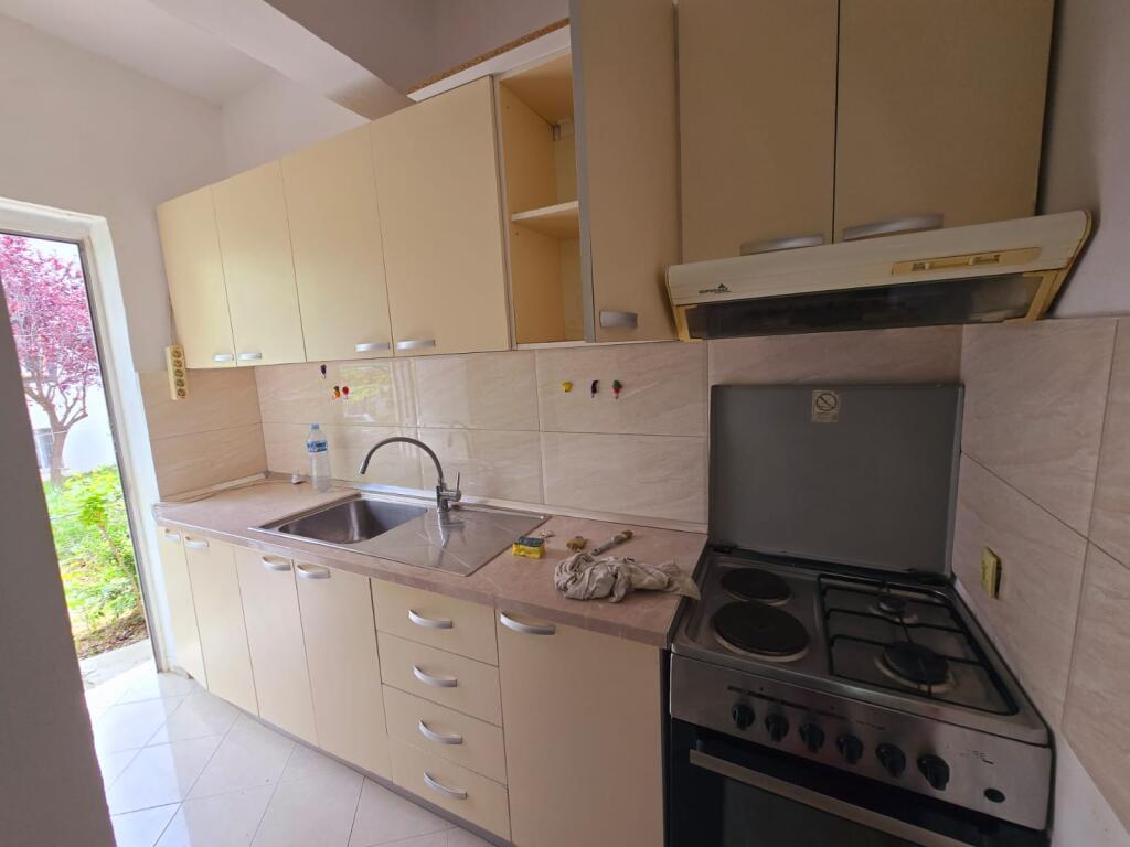 FOR RENT 1+1 APARTMENT NEAR THE MUSIC SCHOOL DURRES