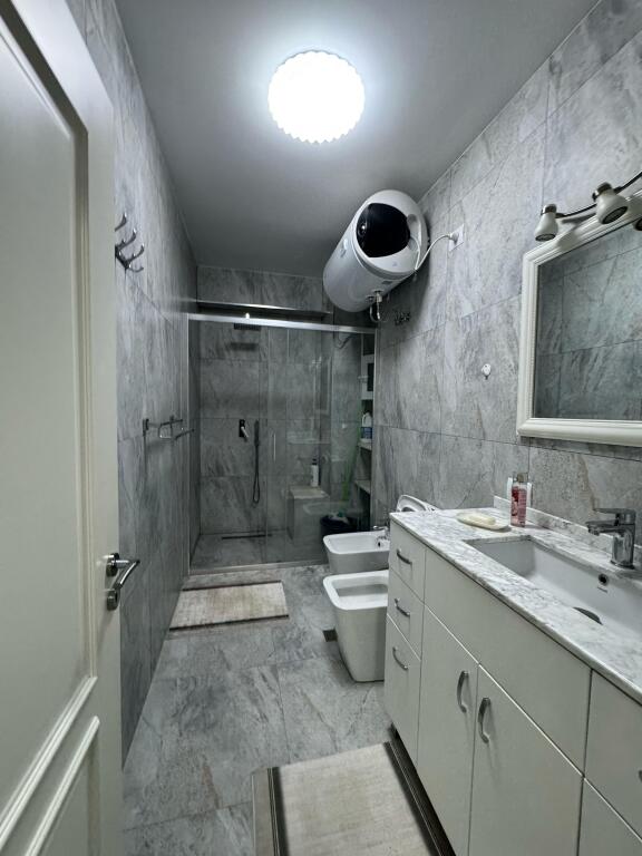 🏠 Appartamento 2+1 in affitto – Selvia, Tirana     💰 Prezzo: 900 Euro al mese