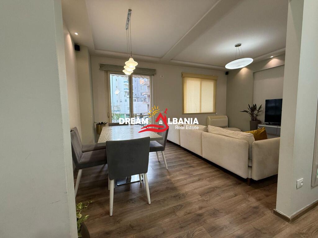 Appartamento 2+1 in affitto, Giardino Botanico (ID 42215333)