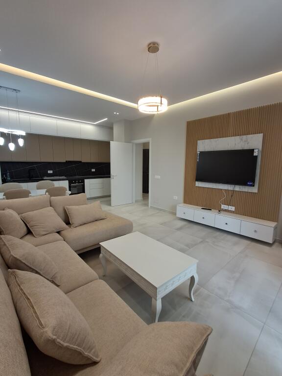 Apartament luksoz 2+1+2(tualete) Vasil Shanto