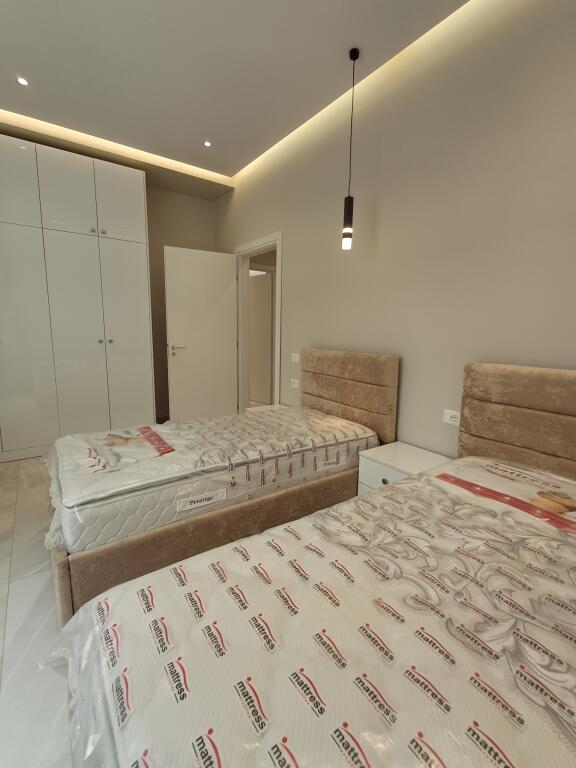 Apartament luksoz 2+1+2(tualete) Vasil Shanto