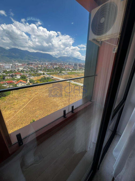 Jepet me qera super apartament 1+1 tek Bulevardi i Ri