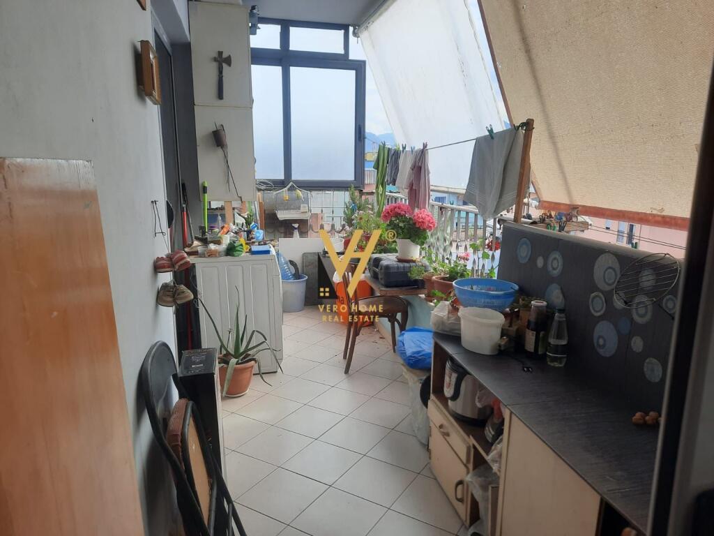 SHITET APARTAMENT 2+1+BLK NE YZBERISHT, PRANË PASTIÇERI NELA 12.000.000 LEKE