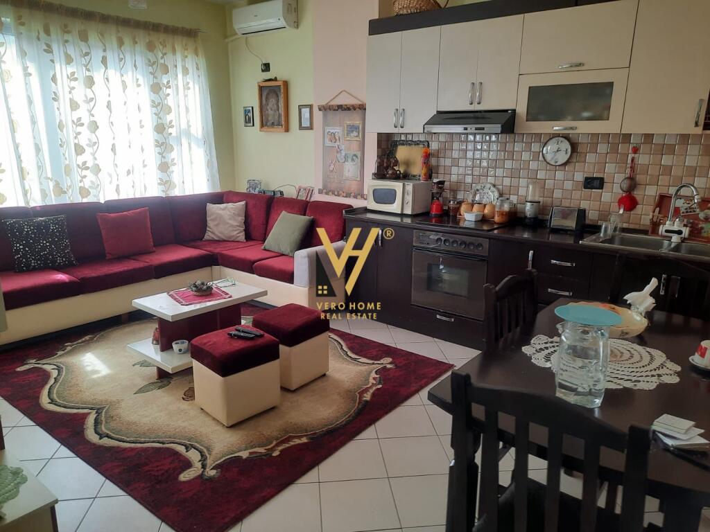 SHITET APARTAMENT 2+1+BLK NE YZBERISHT, PRANË PASTIÇERI NELA 12.000.000 LEKE