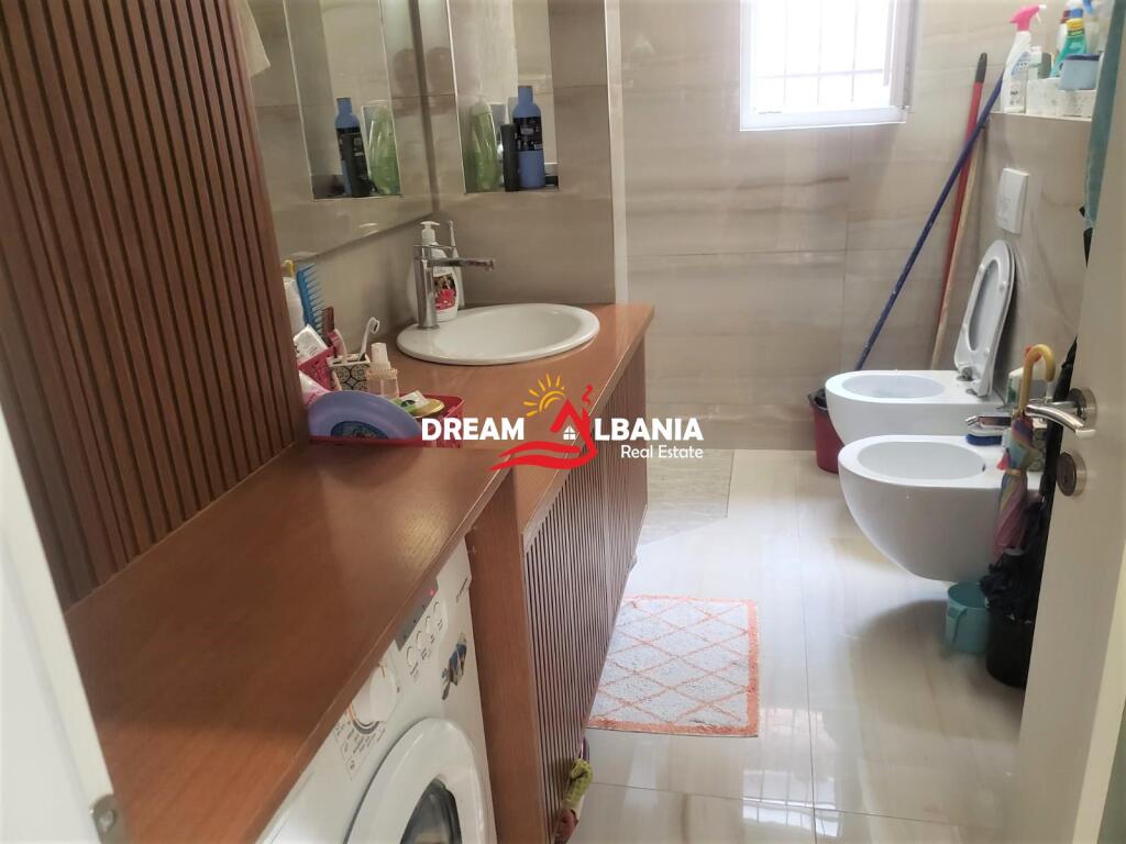 Apartament 3+1 ne shitje ne rrugen Budi prane Ambasades Amerikane ne Tirane (ID 4139100)