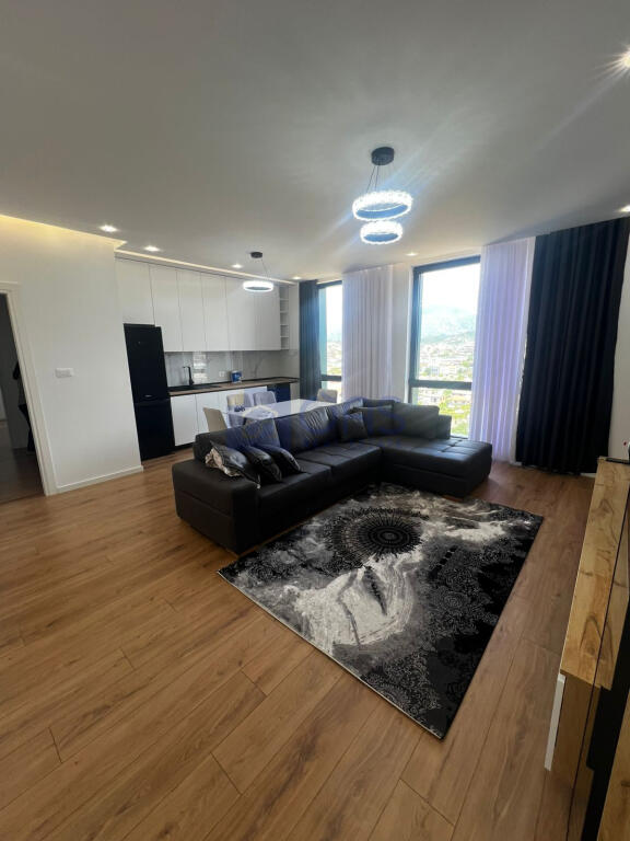 Jepet me qera super apartament 1+1 tek Bulevardi i Ri