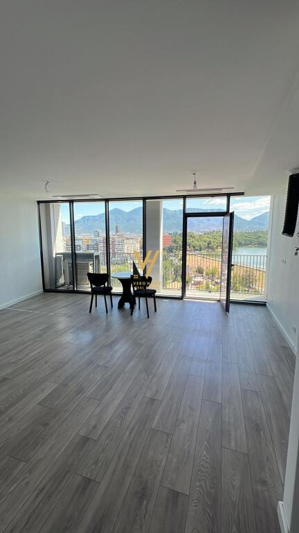 JEPET ZYRE 125 M2 ME QIRA TE LAKE VIEW 150.000 LEKE