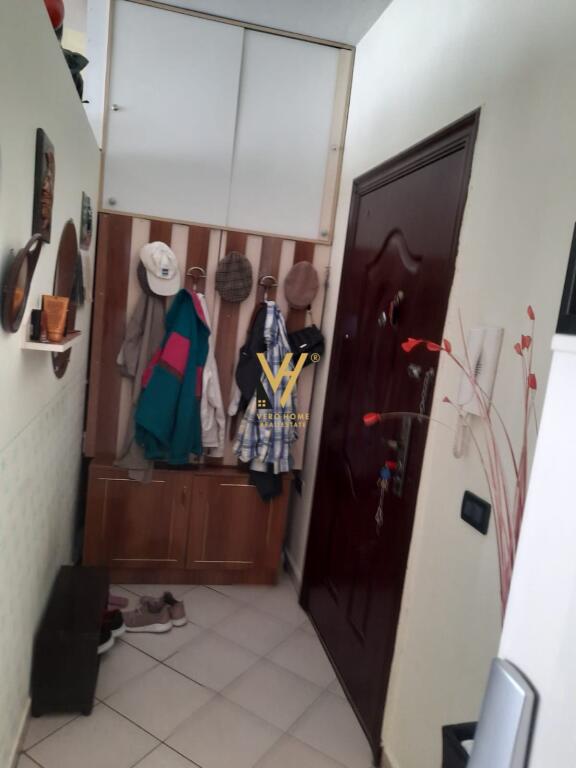 SHITET APARTAMENT 2+1+BLK NE YZBERISHT, PRANË PASTIÇERI NELA 12.000.000 LEKE