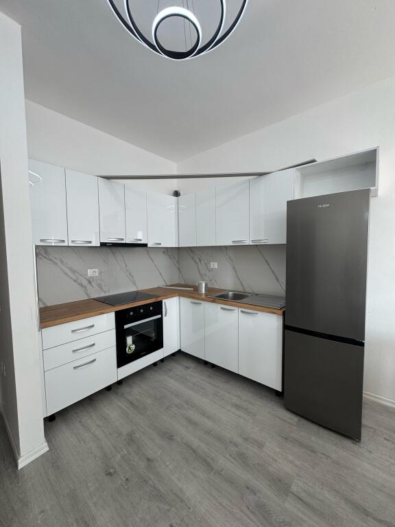 🏠 Jepet me qira apartament 1+1 në Paskuqan – 400€  📍 Vendndodhja: Paskuqan