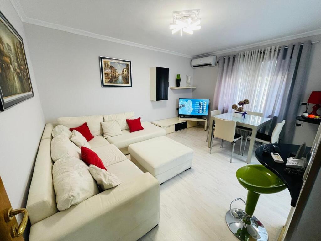 For RENT apartment 2+1+Parking at Garda, Lake