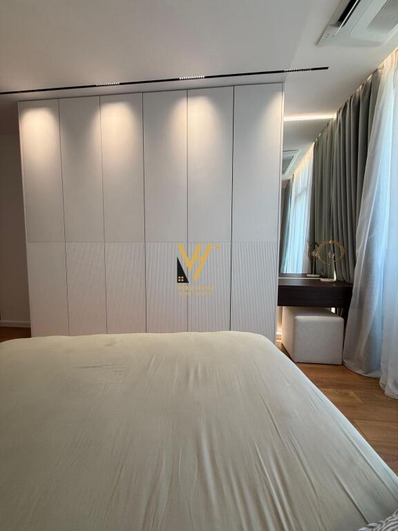 JEPET APARTAMENT 2+1+2 BLK ME QIRA TE LIQENI ARTIFICIAL 1.900 EURO