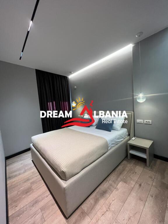 2+1 apartment for rent on Barrikadave street near Skëndërbeu square in Tirana (ID 42215351)