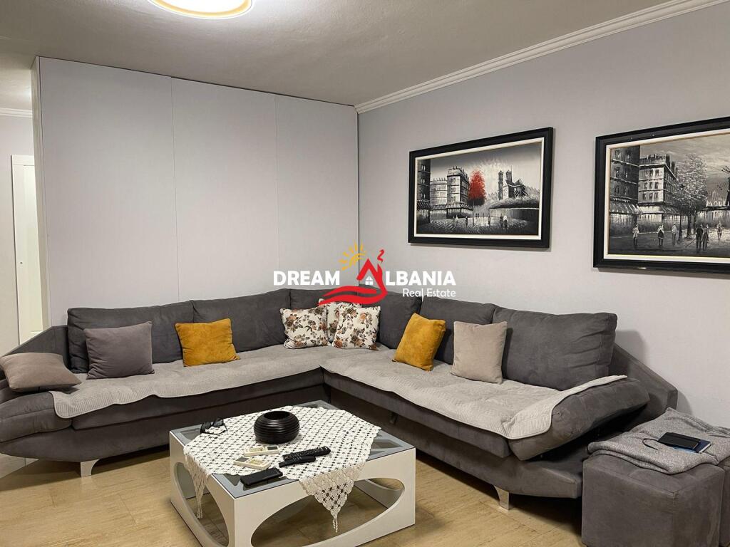 Apartment 3+1 for rent at Mozaiku in Tirana (ID 4239067)
